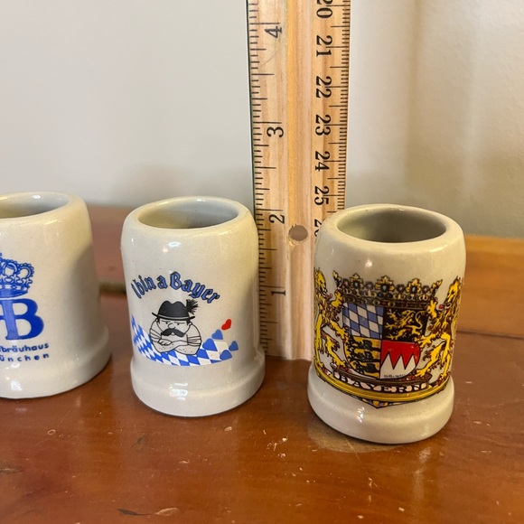 4 mini beer steins - Picture 5 of 6